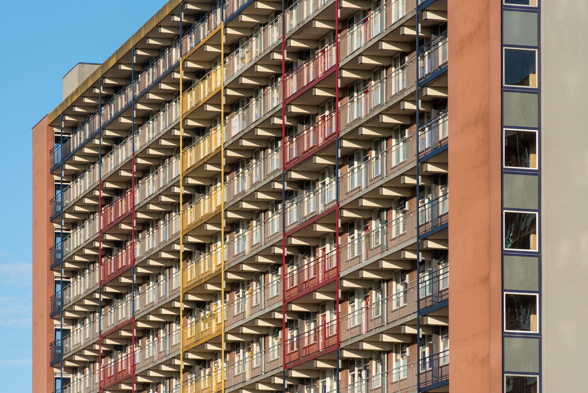 Modern new‑build flats with sleek architecture, spacious balconies and vibrant city views.